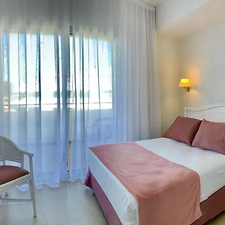 Otel Aromar