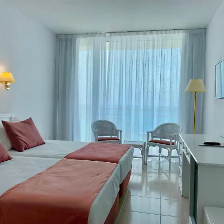 Otel Aromar 4*