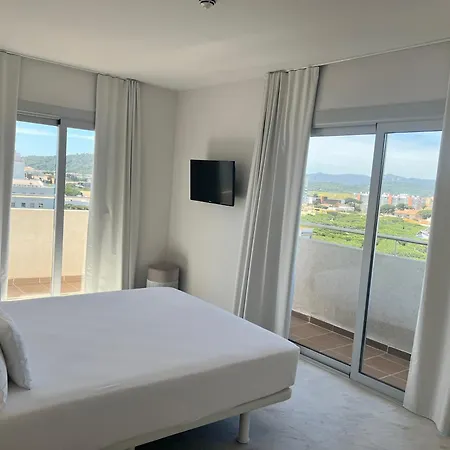 Otel Aromar 4*