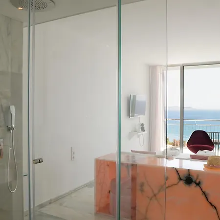 Aromar Otel 4*